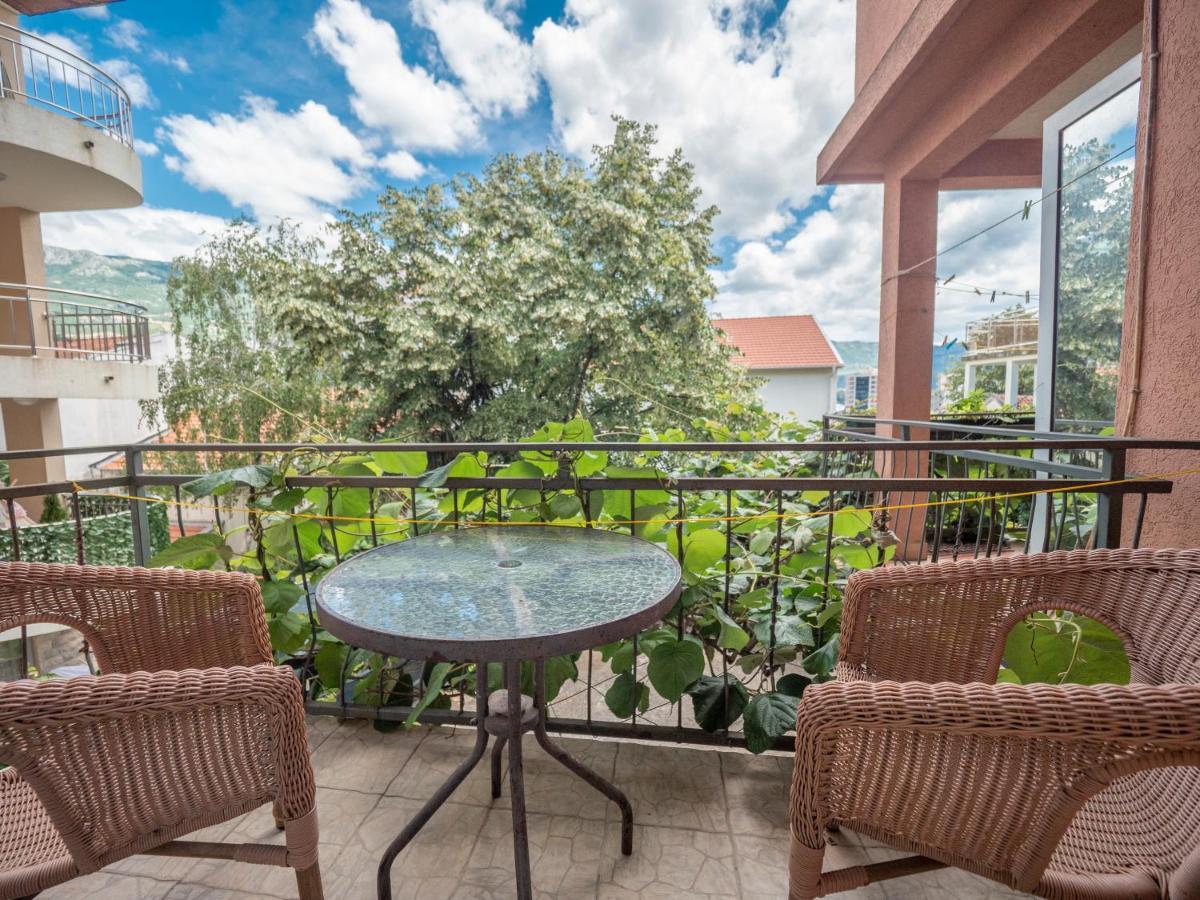 Apartments Budva